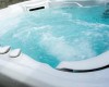 Jacuzzi wypełnione burzącej wodą.