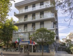 Riccione - Hotel MODENESE - RICCIONE ***