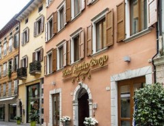 Riva del Garda - Hotel ANTICO BORGO ****