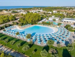 Porto Cesareo - Camping PORTO CESAREO 
      