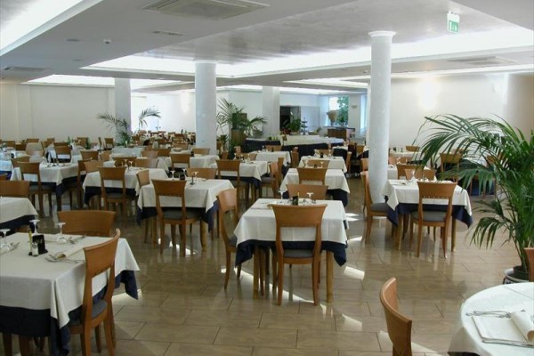 5LP00020_18723.jpg
