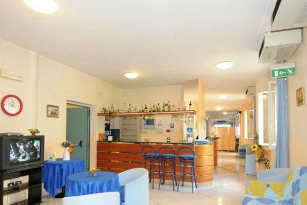 5LP00073_978.jpg