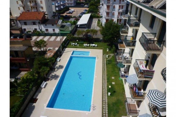 JESOLO_RUBINO_03.JPG
