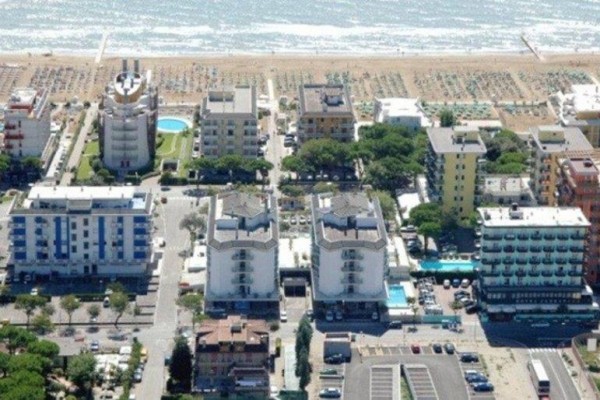 TORINO_JESOLO_IMMOBIL_01.JPG