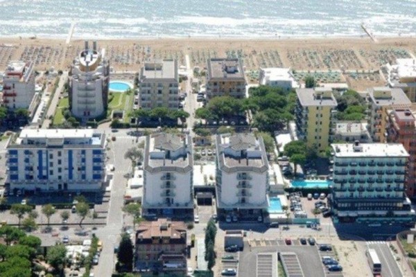 TORINO_JESOLO_IMMOBIL_01.JPG